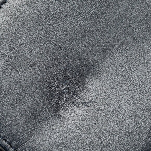 CHANEL White Leather Deauville Wallet - Picture 5 of 14